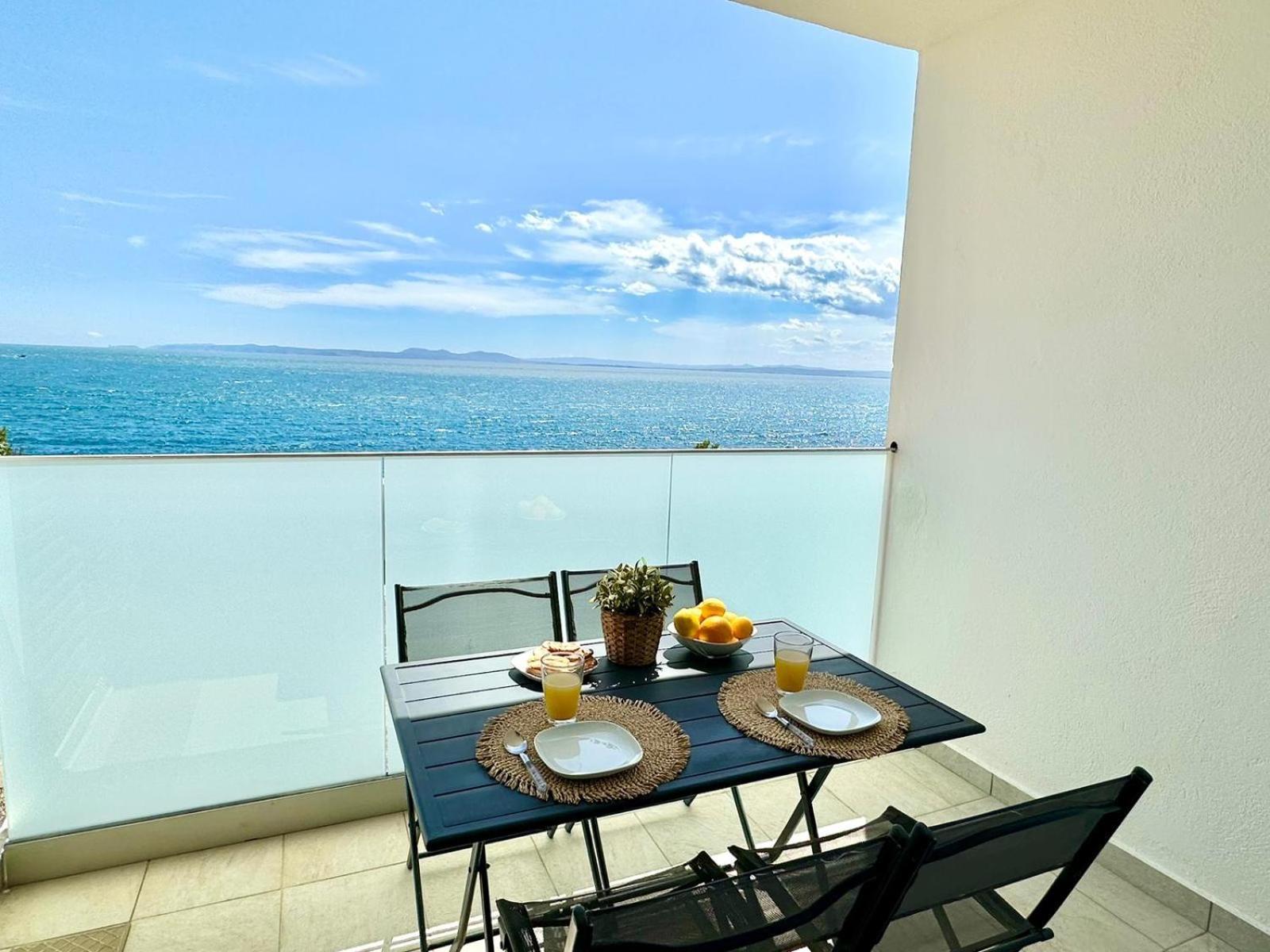 Meda Chica Apartment Roses Exterior photo